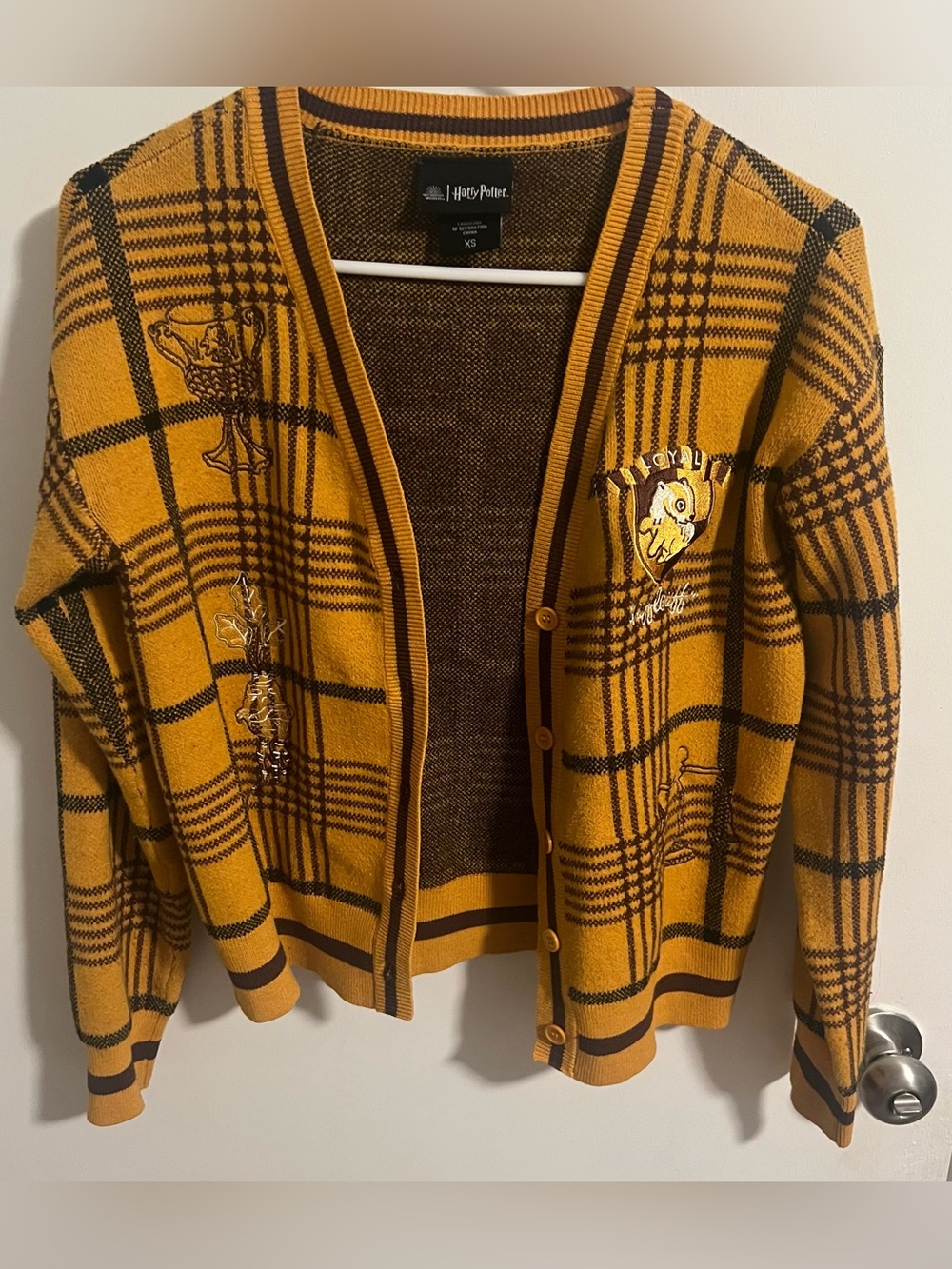 Official Harry Potter BoxLunch Hufflepuff Plaid Cardigan Sweater - Women's XS